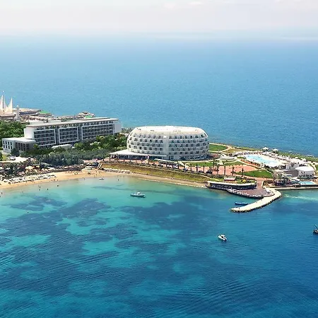 Hotel Gold Island