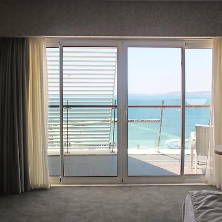 Gold Island Hotel 5*