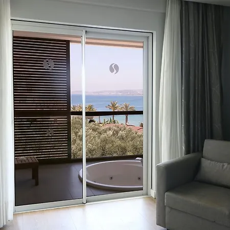 Hotel Gold Island 5*