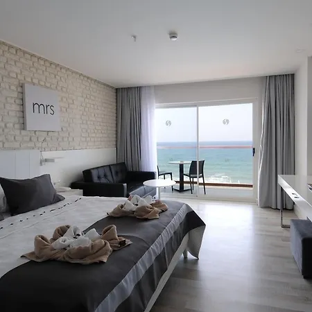 호텔 Gold Island 5*