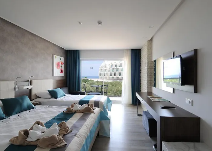 Hotel Gold Island 5*