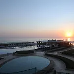 Ξενοδοχείο Gold Island