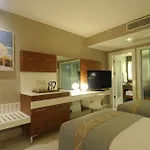 Ξενοδοχείο Gold Island 5*